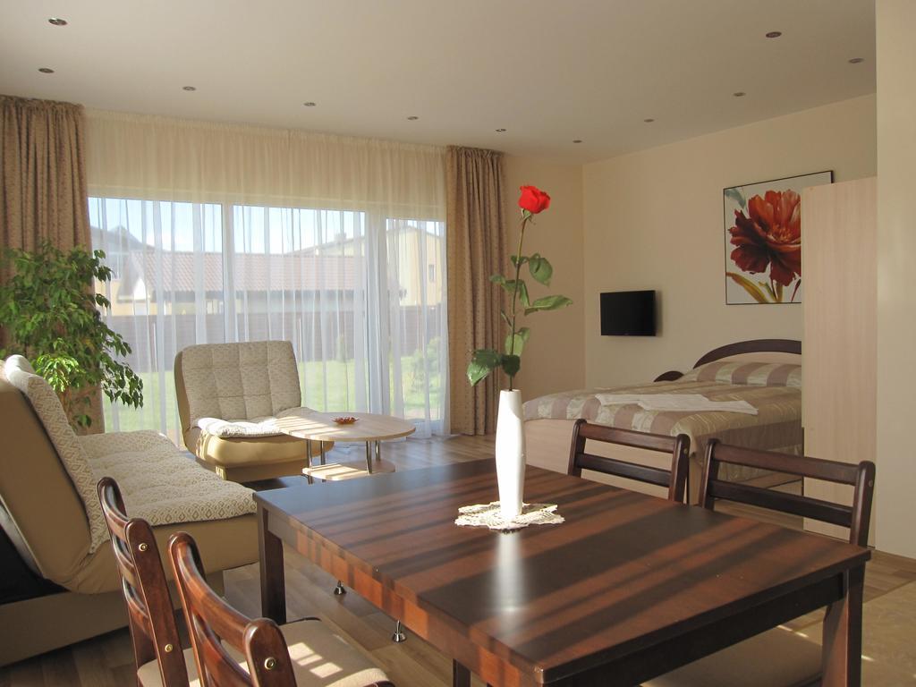 Vila Laima Hotel Šventoji Екстериор снимка